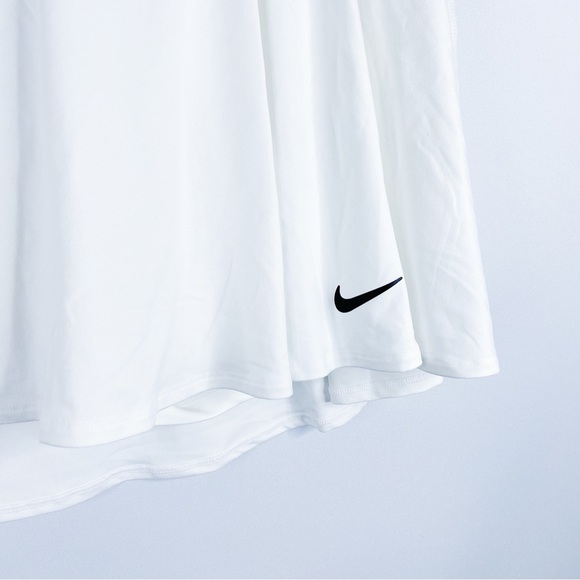 NWT Nike - White Tennis Skort - Picture 2 of 3